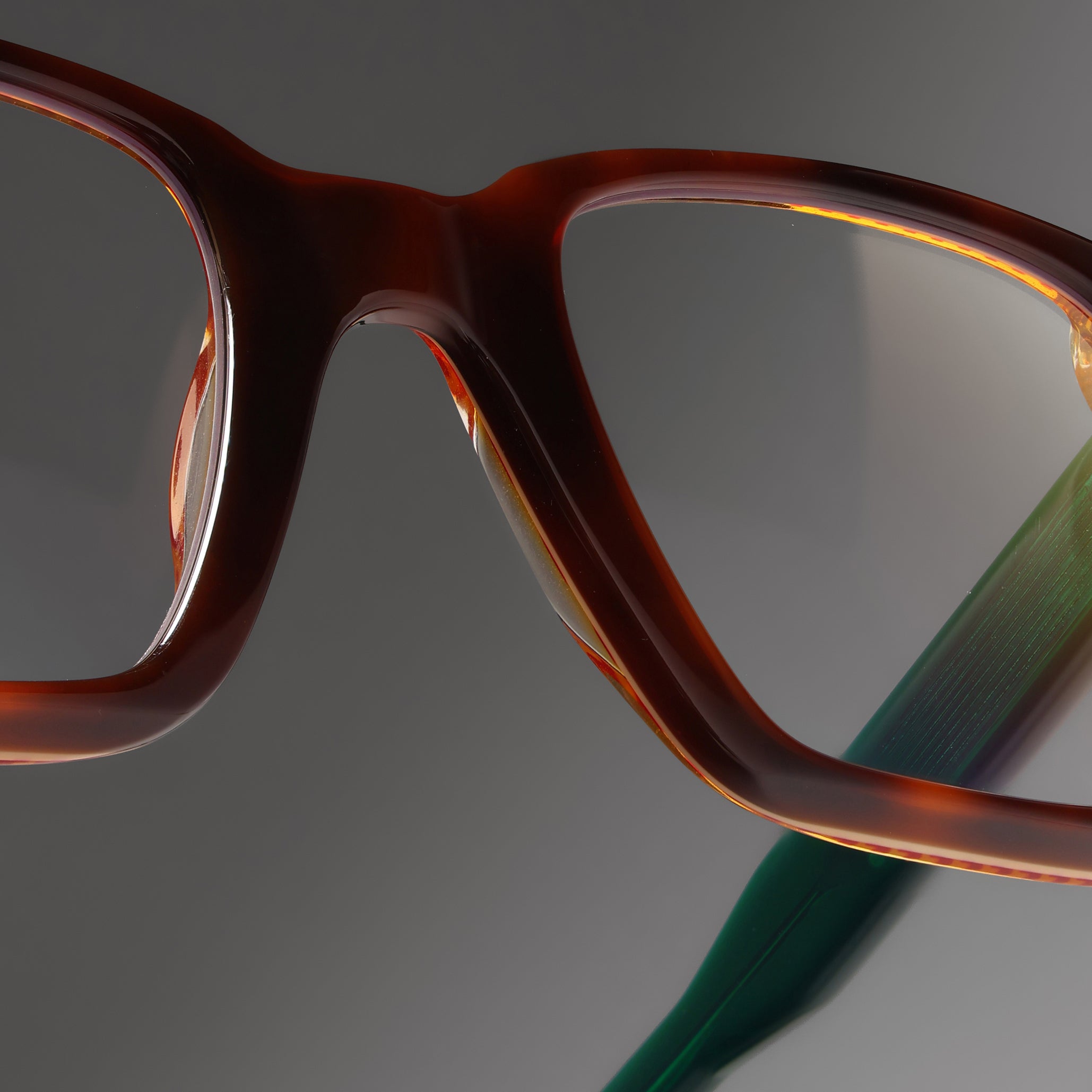 Grand Tortoise Lam Emerald Green